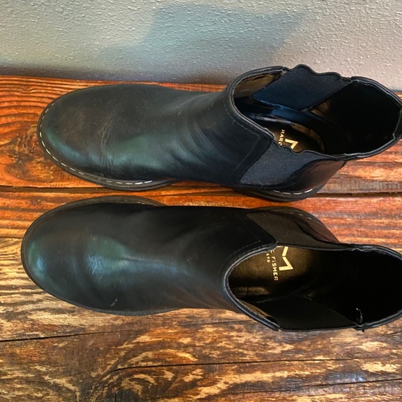 Marc Fisher Padmia Boots EUC - Picture 2 of 3